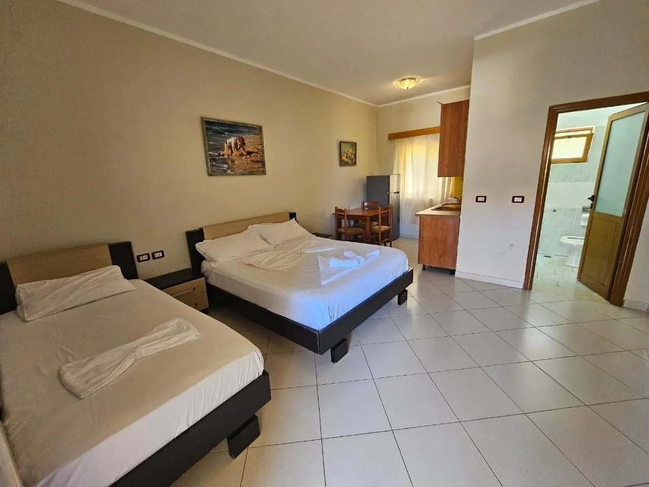 Vila Balili Vlore Albania